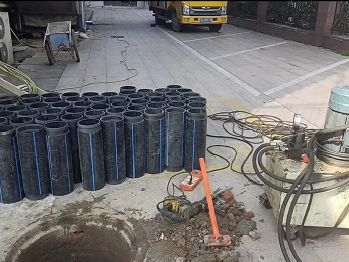 泗阳PE置换管厂家 DN315置换管 非开挖管短管置换